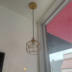 Hold Ceiling Light X3