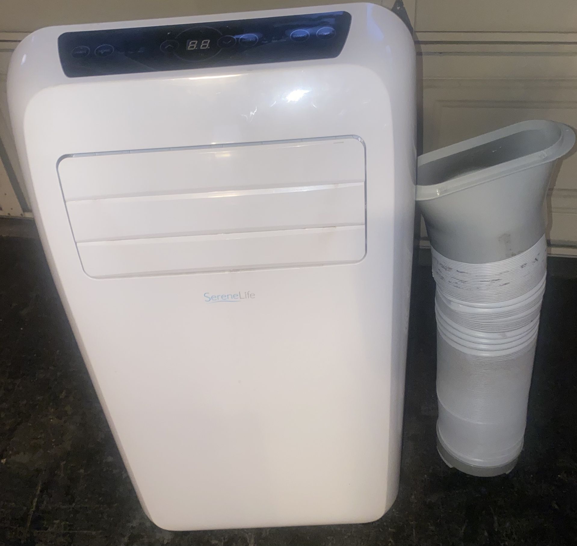 Serene Life Portable Air Conditioner 10,000 BTU Efficient Cooling Dehumidifier White