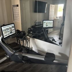 Hydrow Pro Rower Row machine 