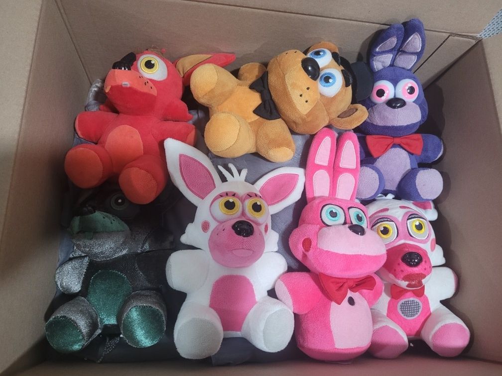 Five Nights At Fredys Plushies