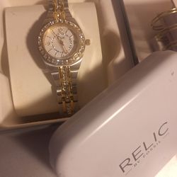 Women's watch rhinestones