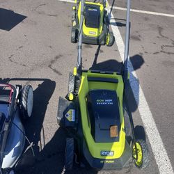 Lawn Mowers 