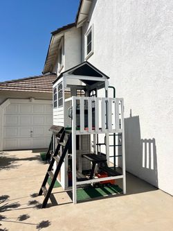 Kids Outdoor Wooden Playhouse
