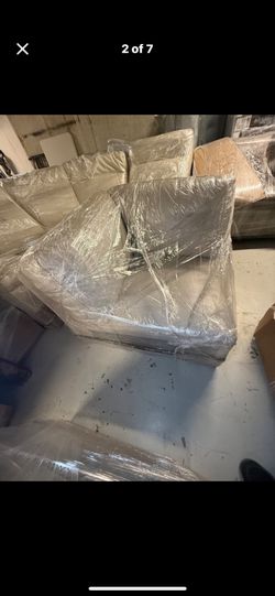 Macy’s Corner Wedge Sectional Piece – Cream/White Modular Seat