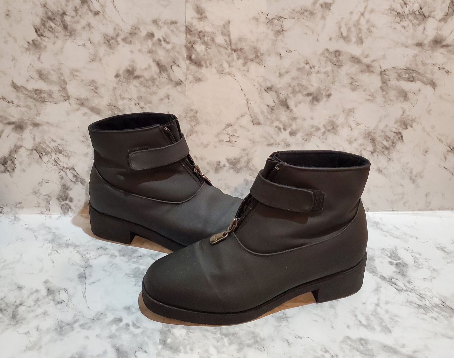 Women’s Black Ankle Boots Size 7