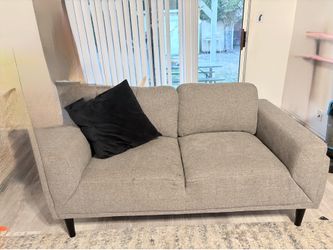 Coaster Couch & Loveseat Set – Excellent Condition