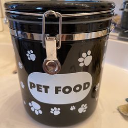 Pet Food Container