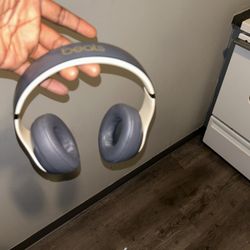 Beats Studio 3s