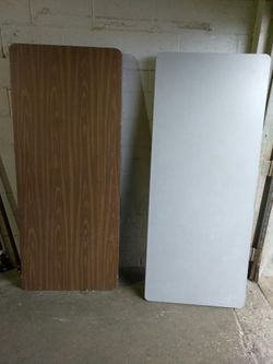 6 FT TABLES STURDY CAFETERIA STYLE. *READ BELOW