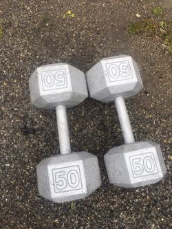 Pair 50lb dumbbells