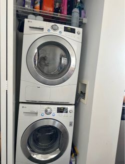 LG Front Load Washer/Dryer