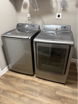 Washer and dryer set
