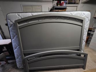 Queen Bed Set + Matching Nightstands – Mattress Included