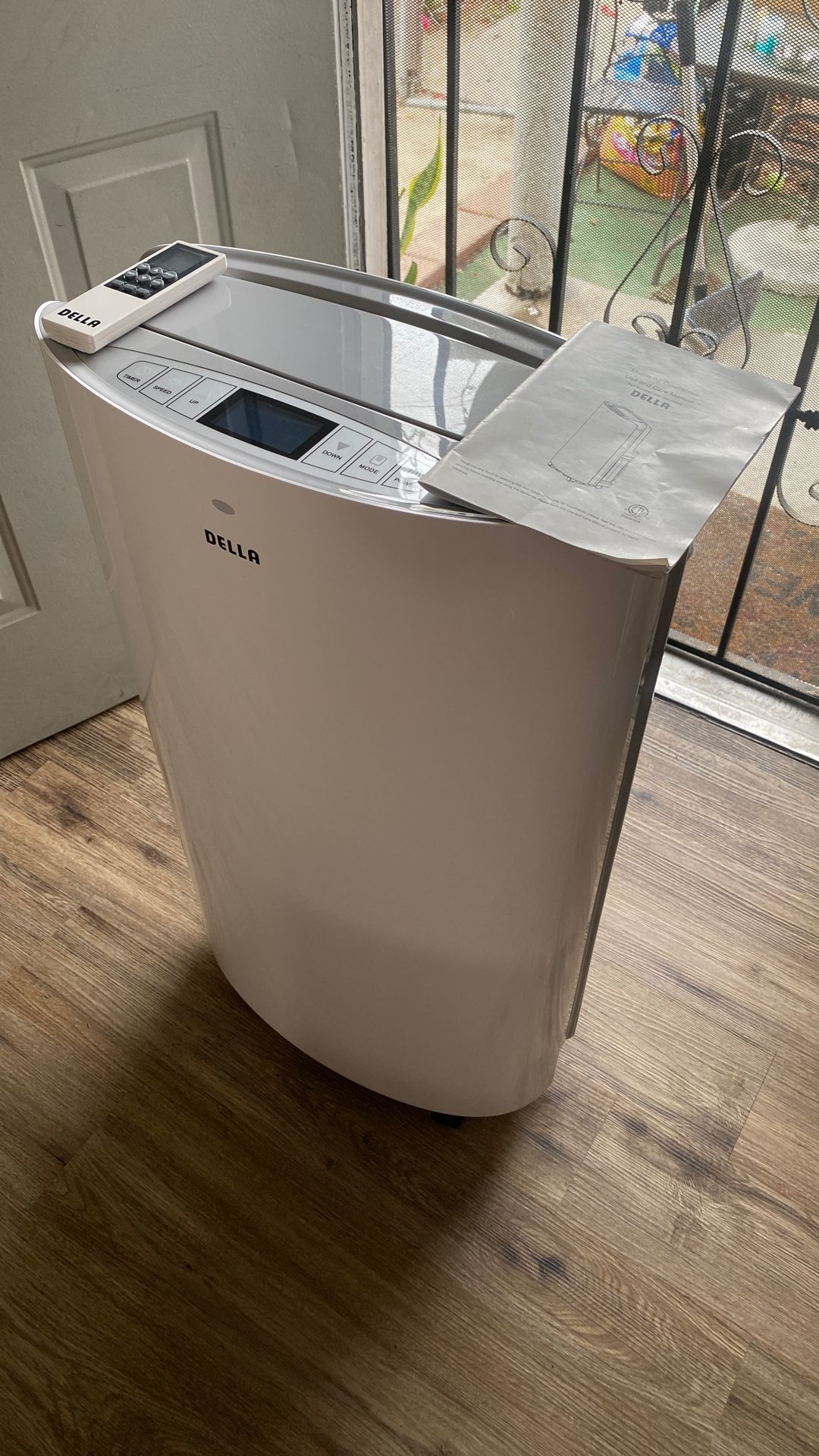 Della Air Conditioner/Dehumidifier/Heater