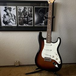 Fender Sunburst Stratocaster 