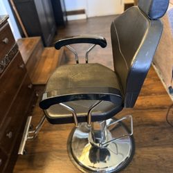 Salon Chair - Recliner 