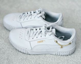 White Puma Sneakers - Gold Chain Detail