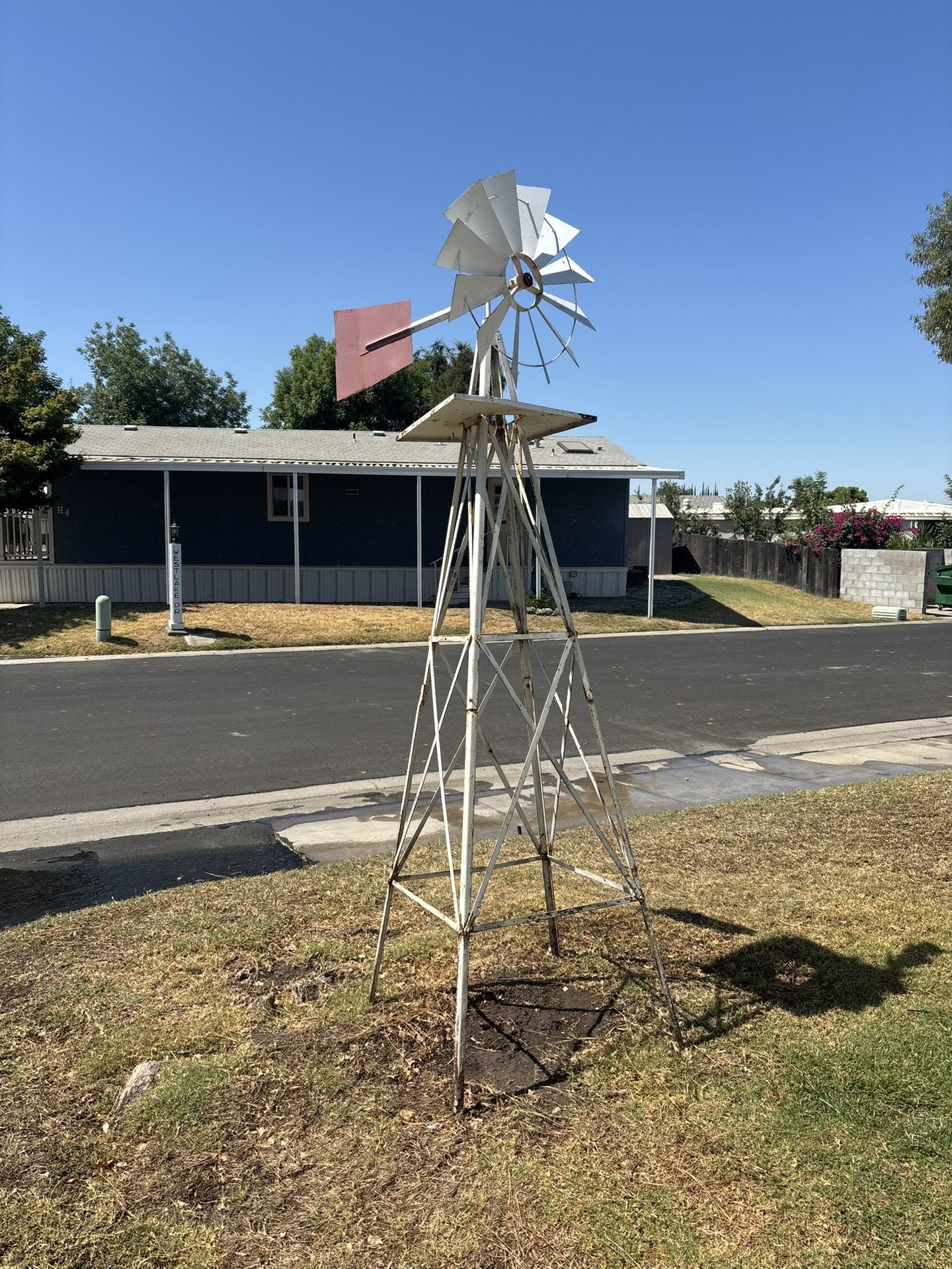 8’ Windmill