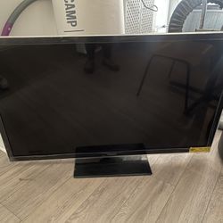 55" Smart TV + Remote