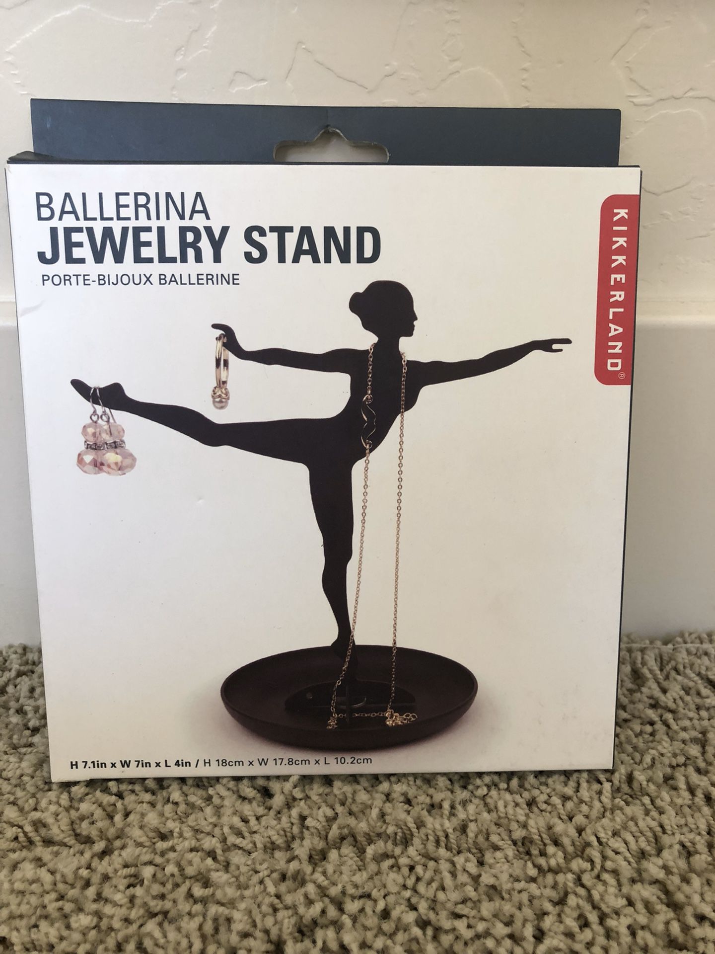 Kikkerland Ballerina Jewelry Stand