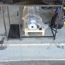 Black Lghtwight desk table