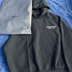 essential hoodie black and white 