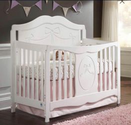 Girl Crib 35th Ave/ Bethany Home
