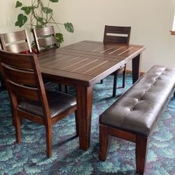 Dinning Table