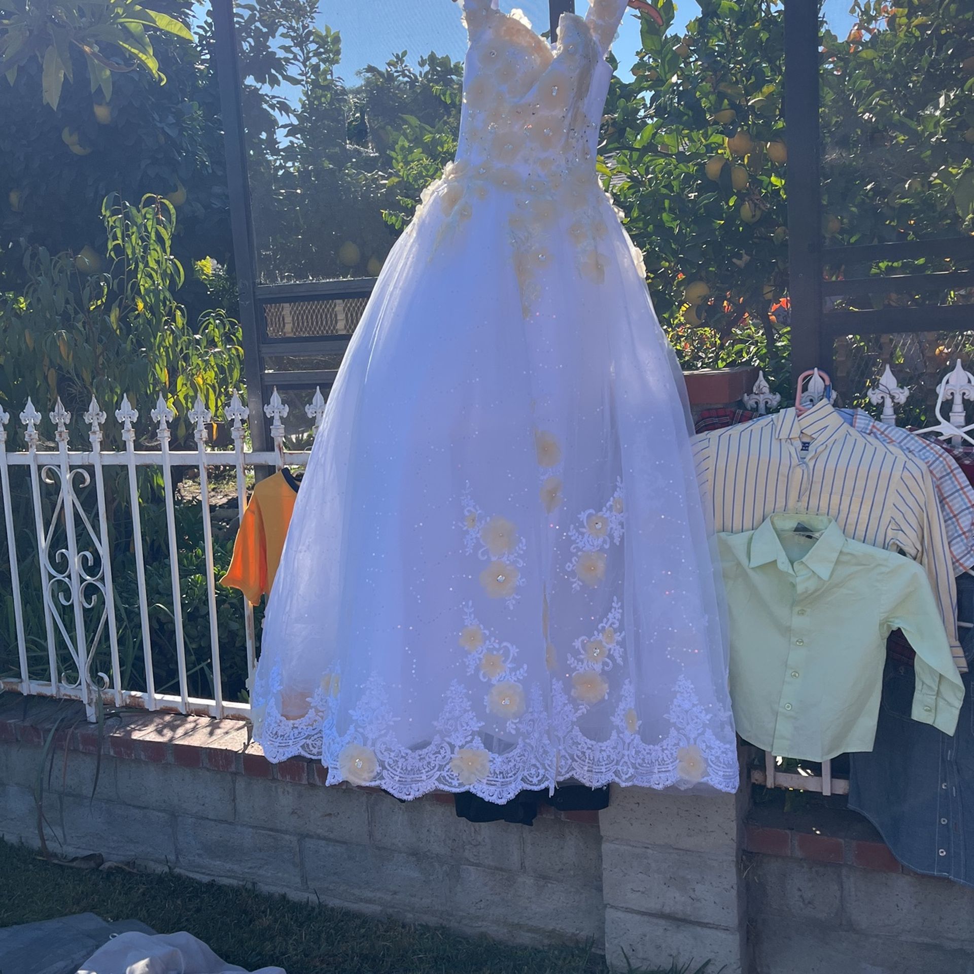 White Formal Gown For Special Occasion