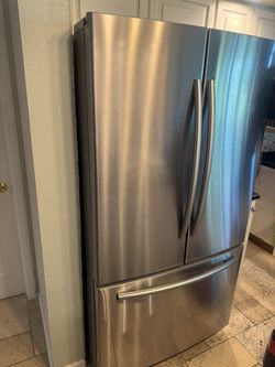 Samsung refrigerator 