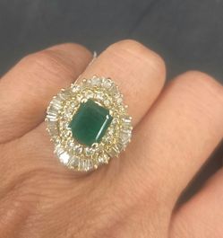 14k gold Emerald diamond ballerina vintage ring