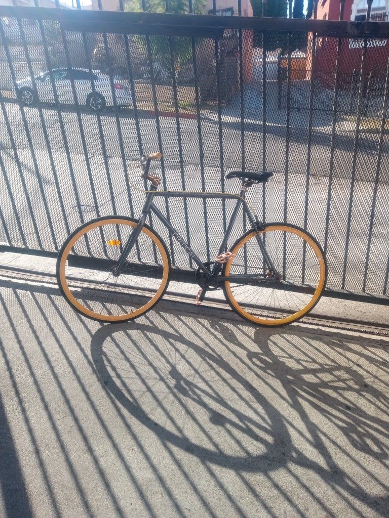 Critical Bike Very Light Frame Yellow Rims Small Handlebars Ready To Ride