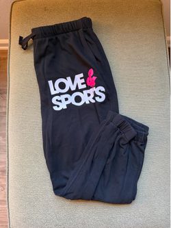 Sweats Black Love & Sports - L