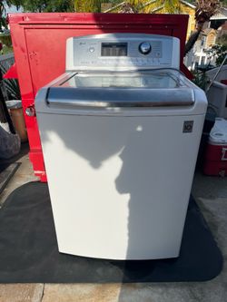 Washing machine needs repair—a part needs to be replaced. It is in good condition but is not currently working.