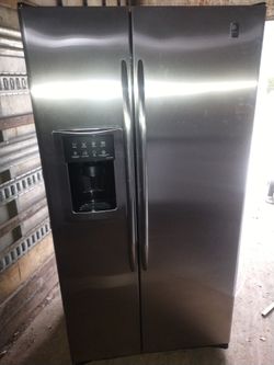 GE PROFILE REFRIGERATOR 