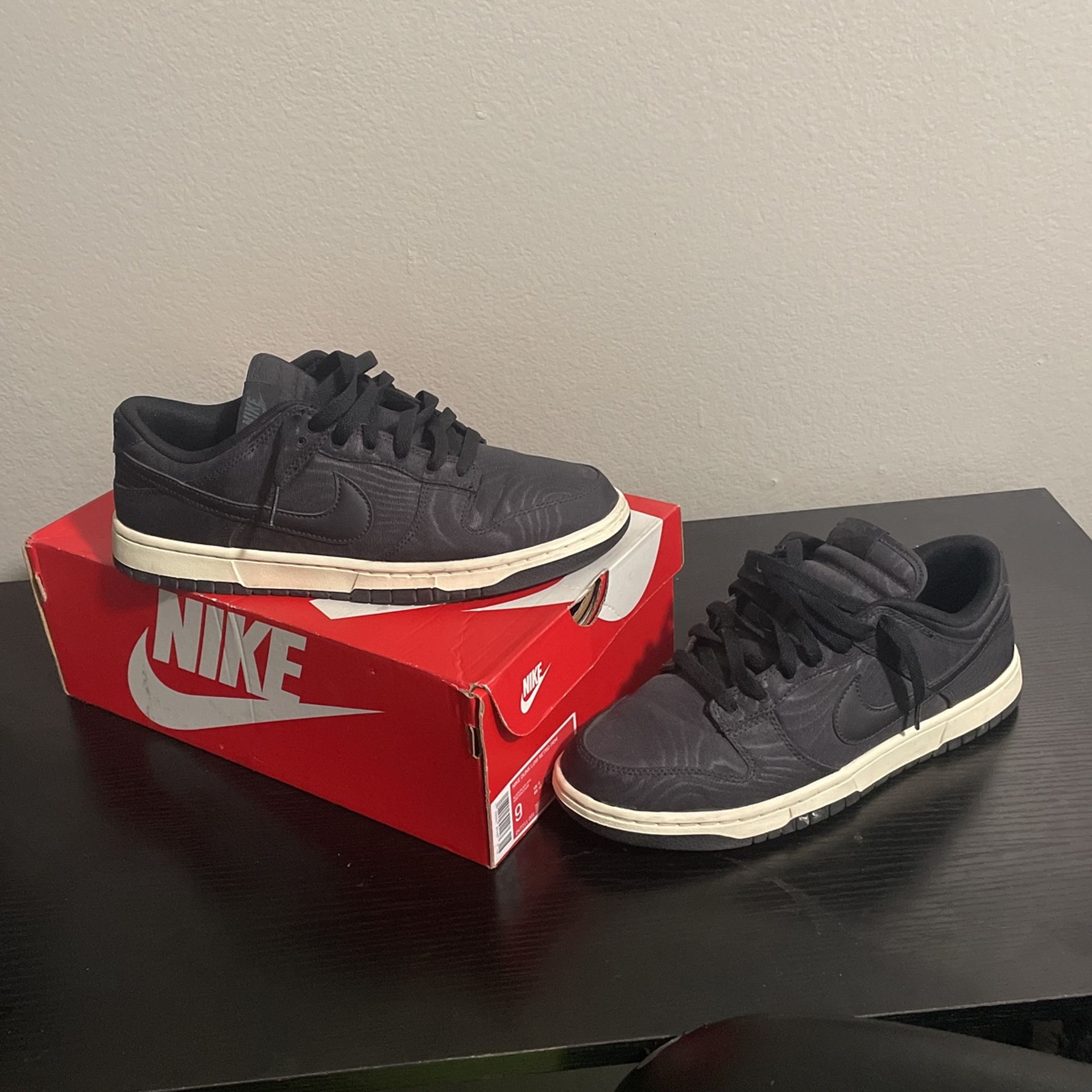 Nike Dunk Low Black Canvas