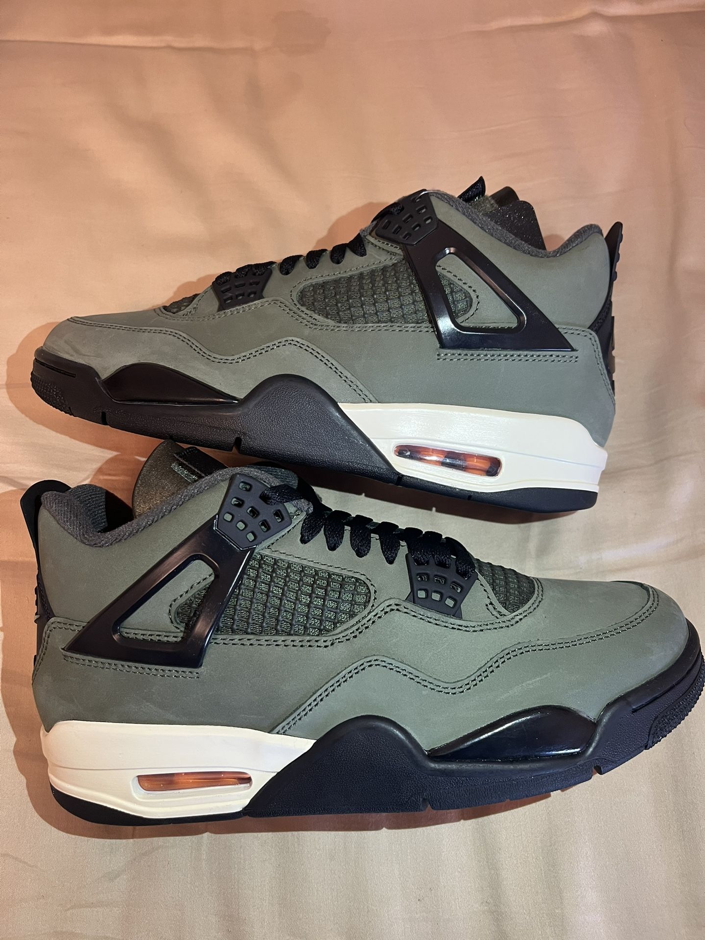 Nike Air Jordan 4 Undefeated 2025 Sz 8
