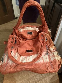 Angel Kiss Purse