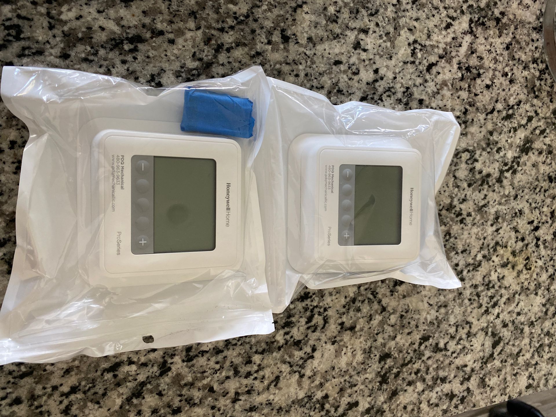 Honeywell thermostats Pro-series