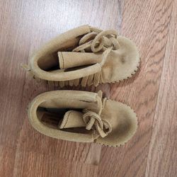 Kids Mocassins Size 3