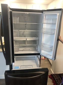 I Have A LG Fridge for sale $800 Very Good Condition First Come First Get