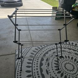 Clothing rack