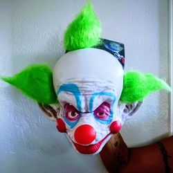 HALLOWEEN MASK--Killer Klowns