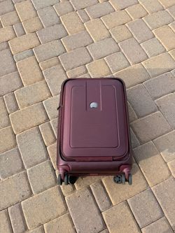 Delsey Carry on suitcase