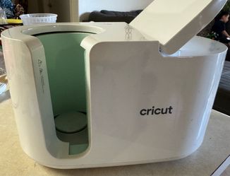 Cricut cup maker