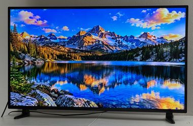 Insignia 50” 4K UHD LED Smart Fire TV F30 NS-50F301NA22 HDR Alexa Remote