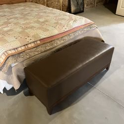 Upholstered Bench 48w X 18d X 18h