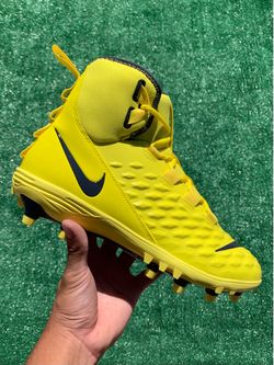 NIKE FORCE SAVAGE VARSITY 2 “OPTI YELLOW” FOOTBALL CLEATS (Size 11, Men’s)