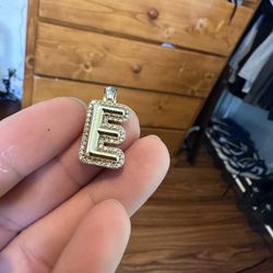  10k Chain Pendant 