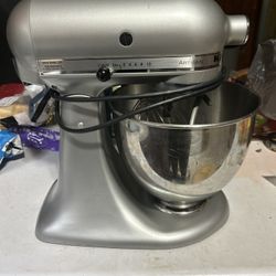 5 Quart Kitchen Aid Mixer 